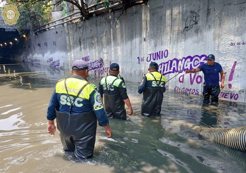 Lluvias históricas generan diversos daños en la CDMX