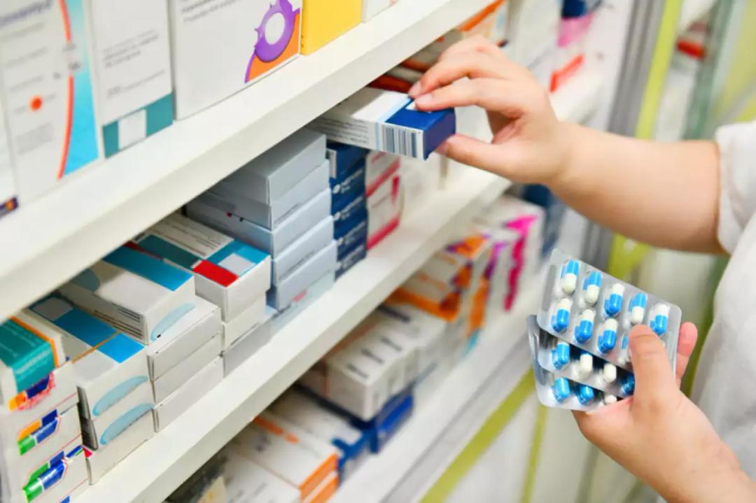 Jalisco queda fuera de entrega de medicinas de Federación