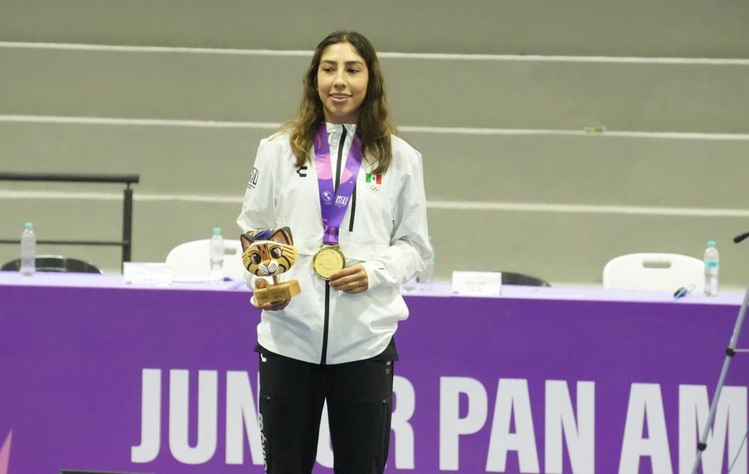 Andrea Zambrano gana histórica medalla de oro en los Panamericanos Junior Asunción 2025