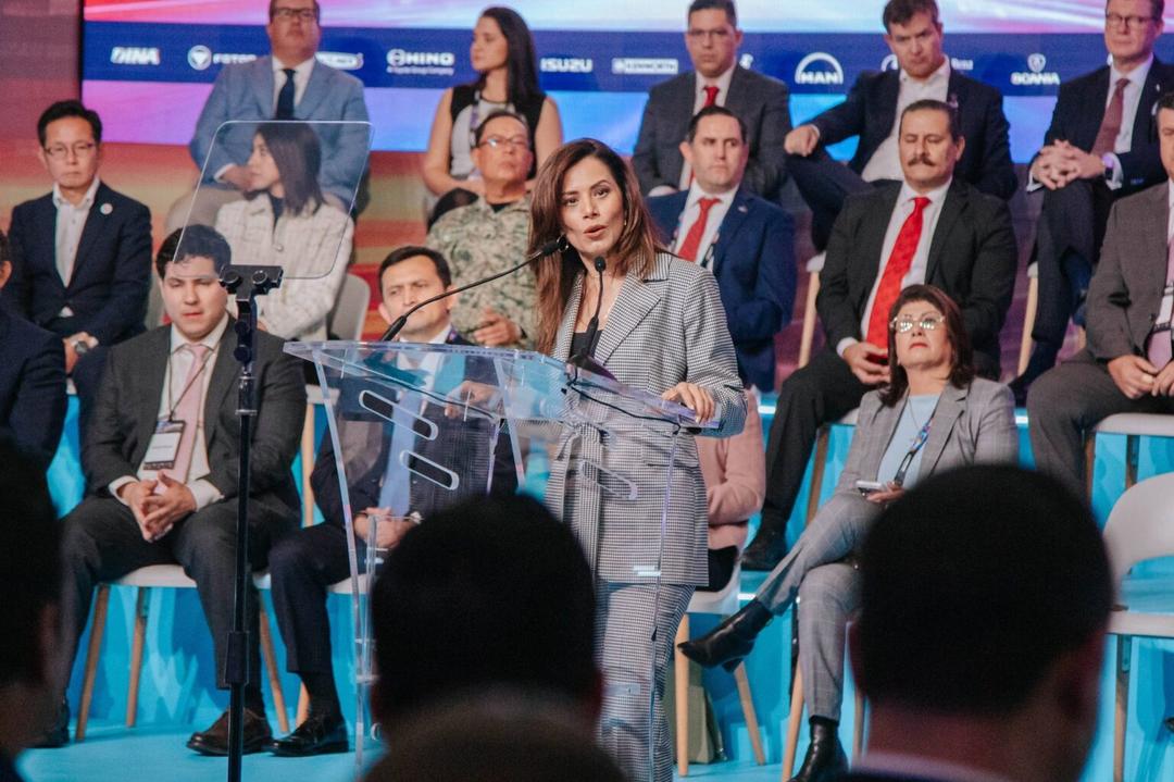 Vero Delgadillo presenta iniciativa para crear un Fondo de Capitalidad