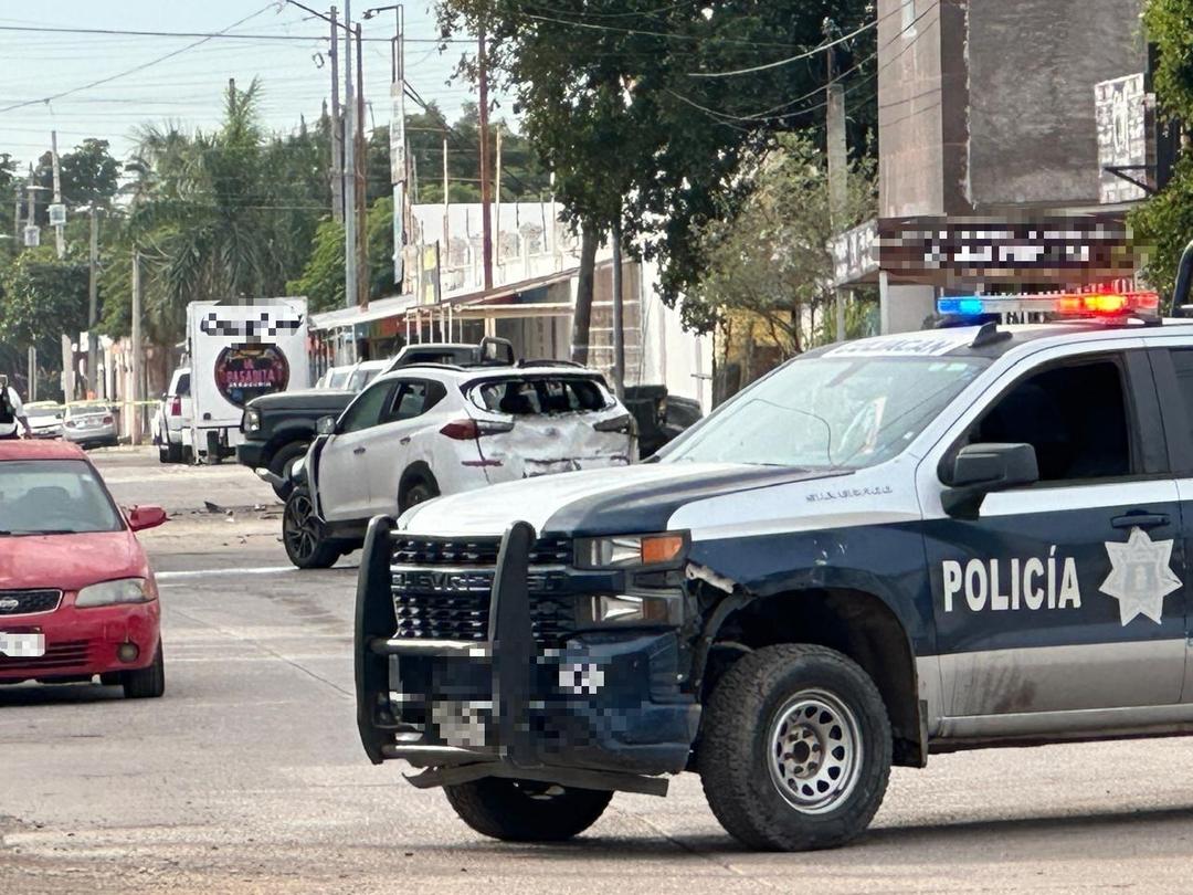 Culiacán: Balean camioneta del Secretario de Seguridad Pública Municipal