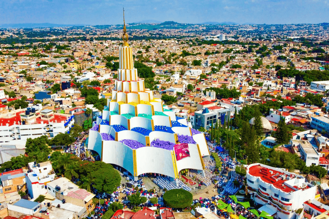 La Luz del Mundo mantiene registro religioso pese a suspensión de su líder como ministro de culto