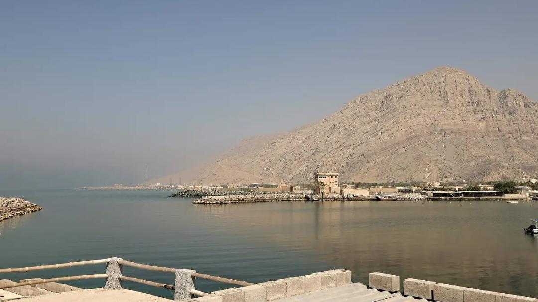 Irán amenaza con cerrar de nuevo el estrecho de Ormuz si continúa bloqueo de EU