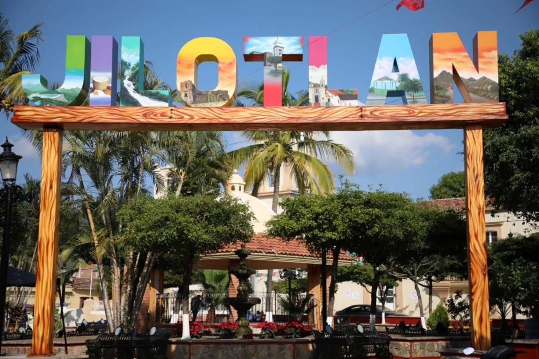 Jilotlán de los Dolores: Encuentras a tres hombres muertos en rancho 