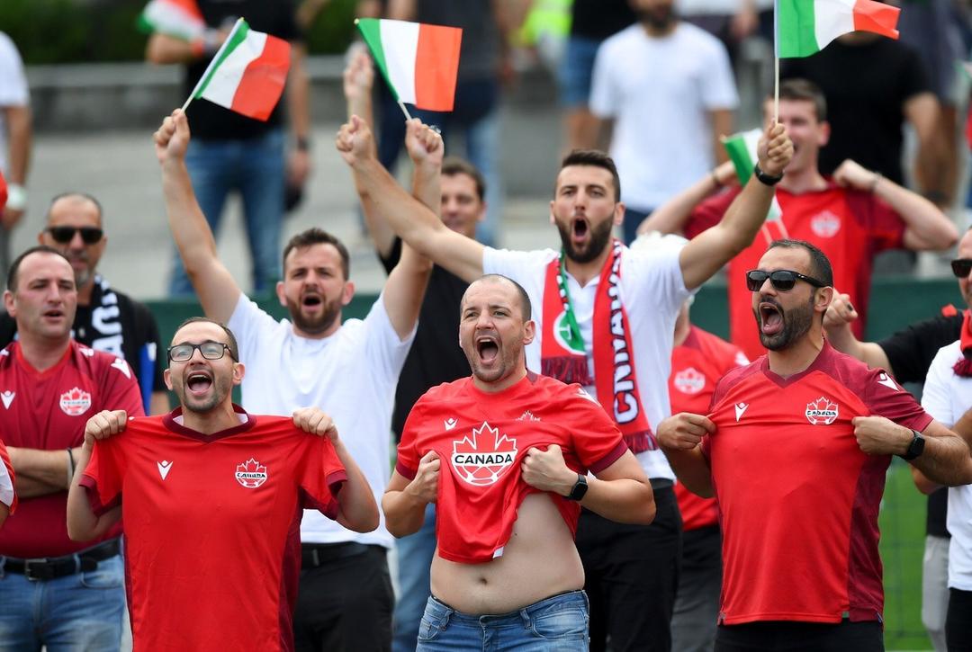 Copa del Mundo: Canadá busca el apoyo de italianos tras su eliminación