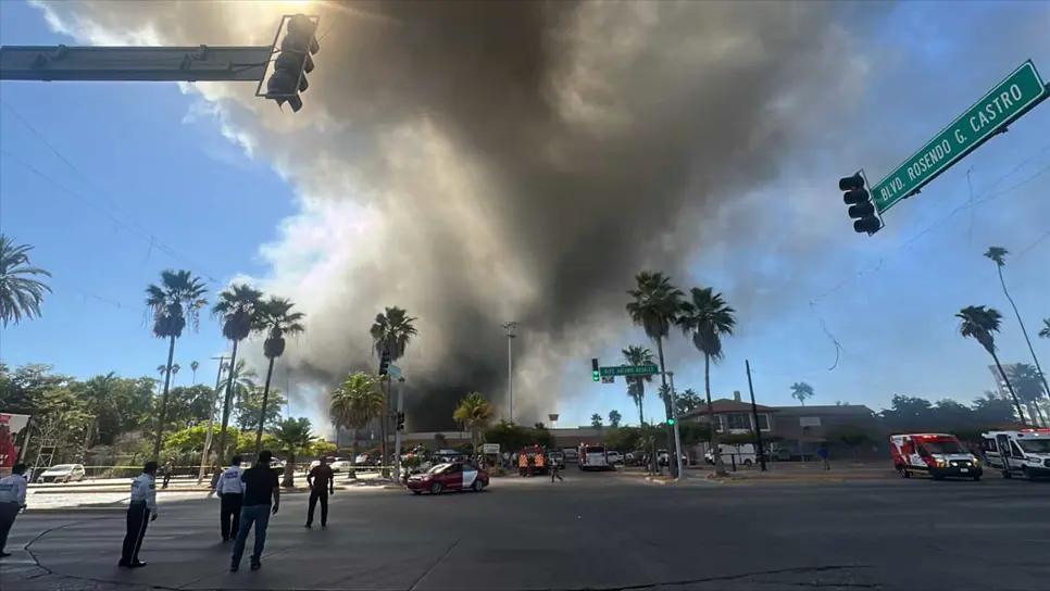 Los Mochis: Estos son los lesionados en el incendio de plaza