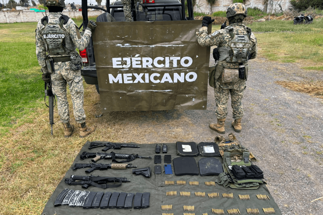 Lagos de Moreno: Aseguran armas, cartuchos y equipo táctico tras operativo