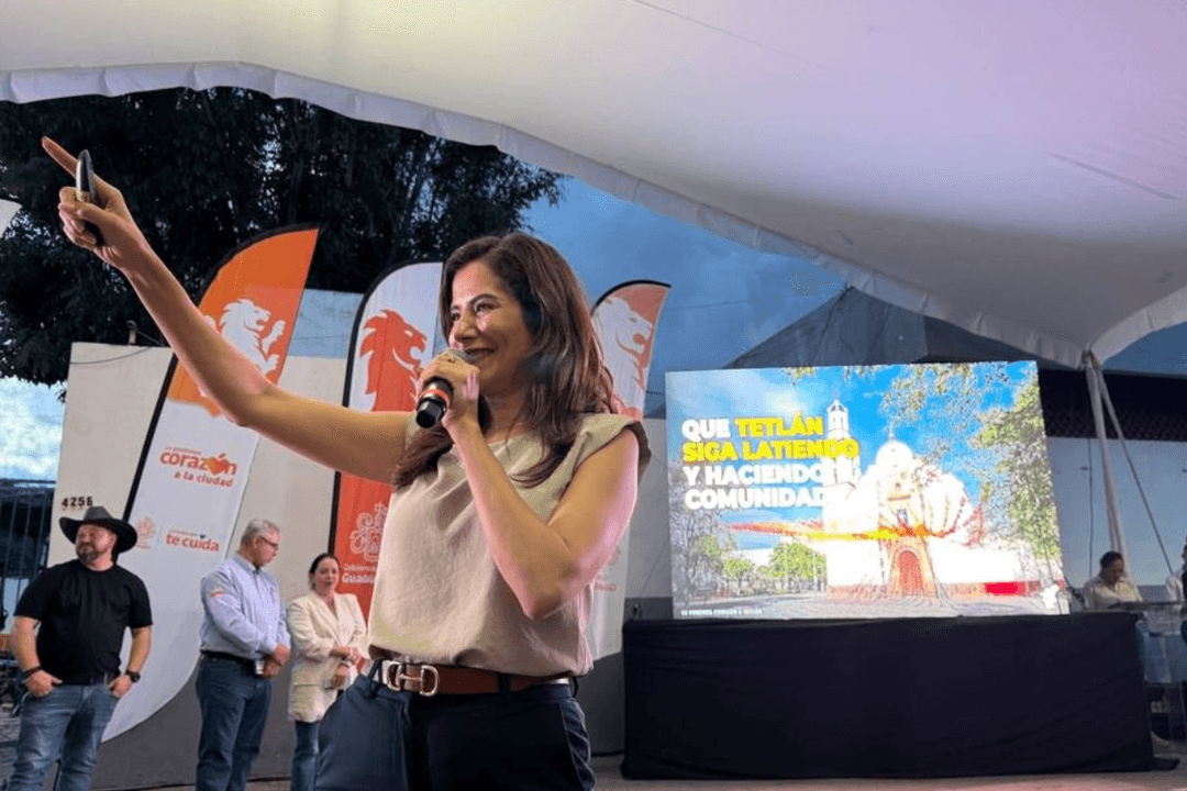 Vero Delgadillo arranca obras en Tetlán
