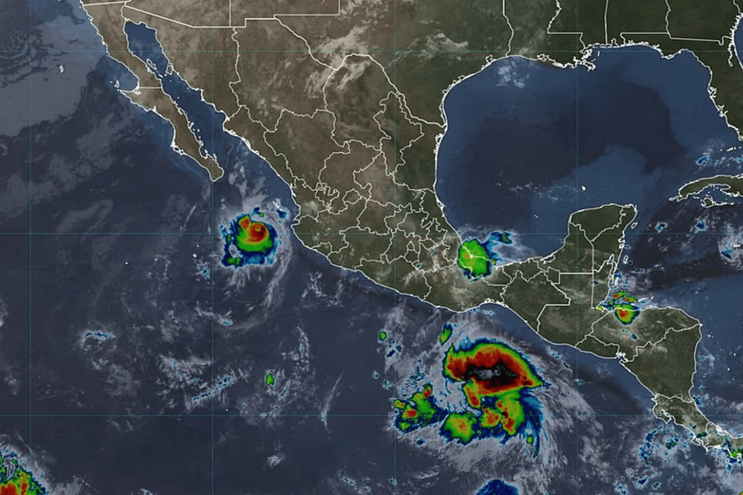 Trudy se intensificó rápidamente a Huracán categoría 3