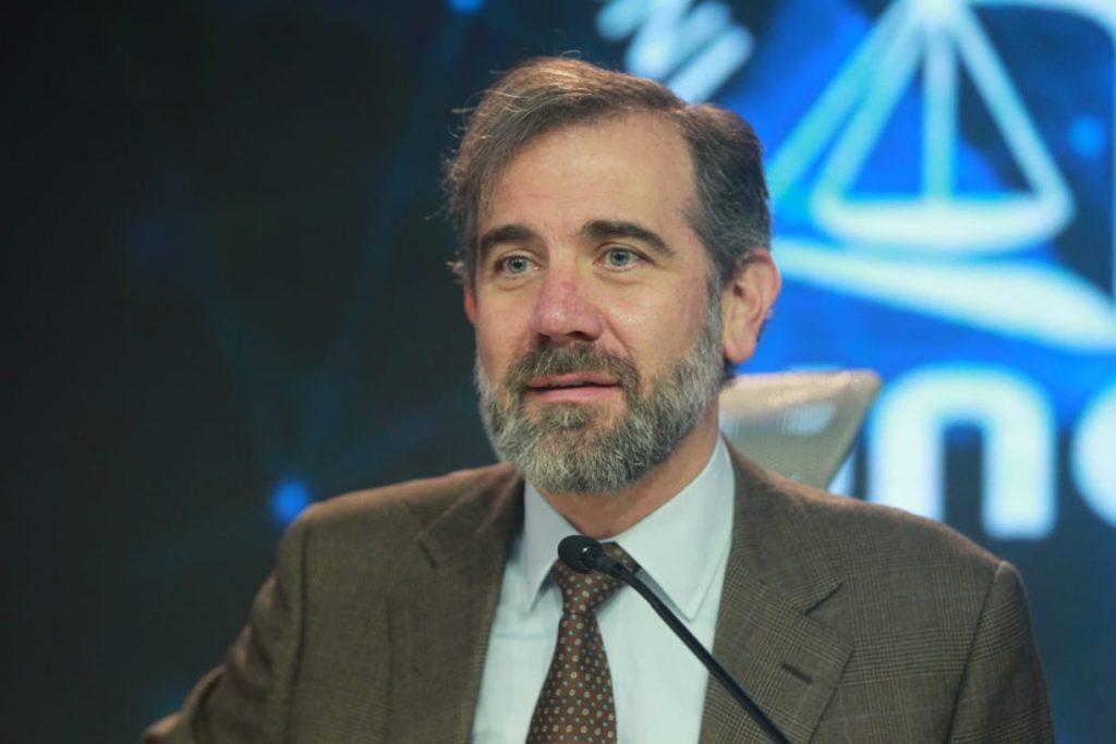 Lorenzo Córdova critica plan de austeridad propuesto por el Gobierno de México para el INE