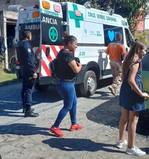 Policías de Zapopan ayudan en parto en la colonia Los Cajetes