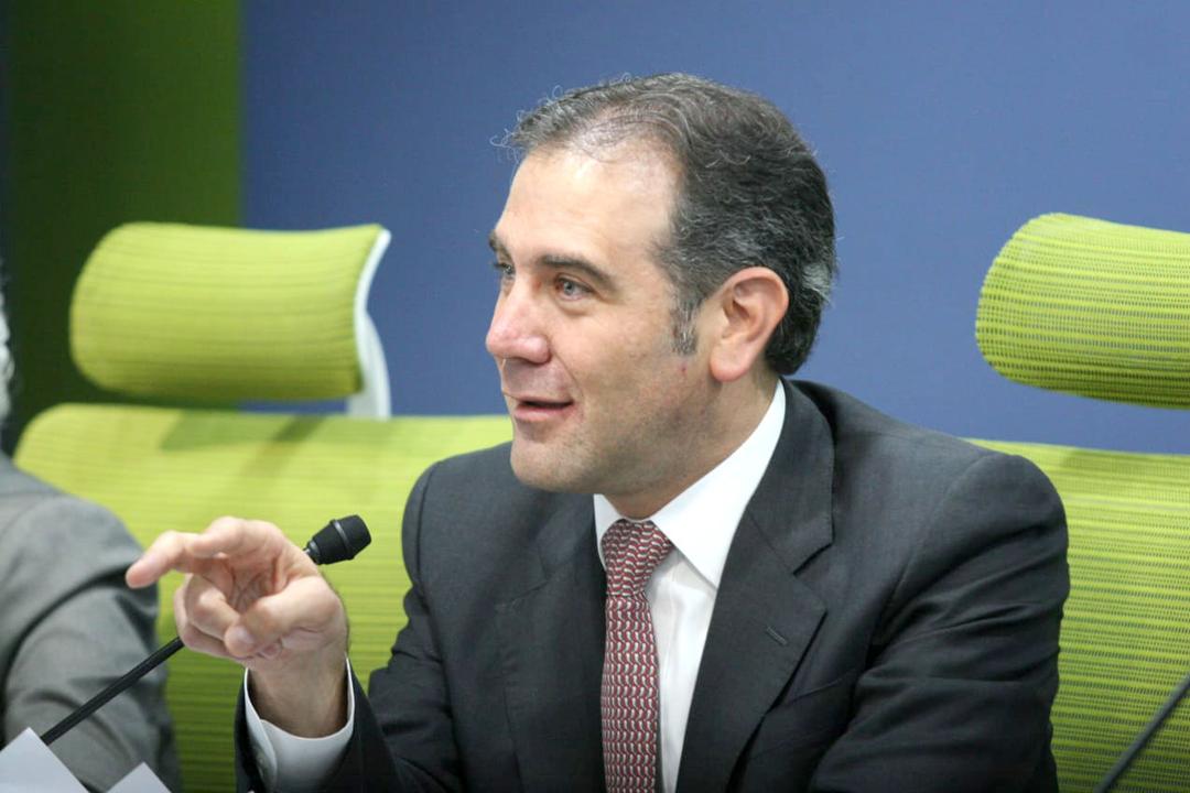 Lorenzo Córdova dice sí a reforma electoral…