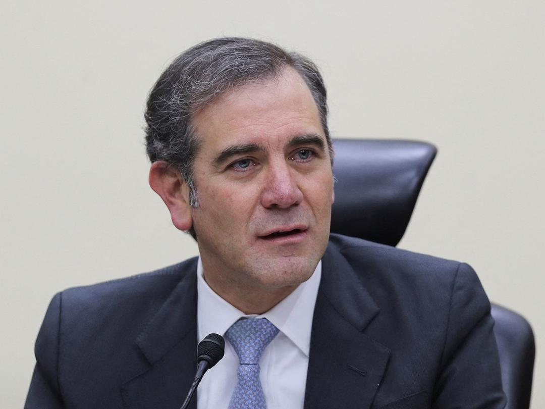 Lorenzo Córdova exhorta a crear alianza en defensa de la democracia en México