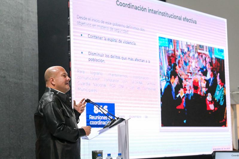 En su Informe de Seguridad el gobernador Enrique Alfaro resaltó la baja de incidencia delictiva