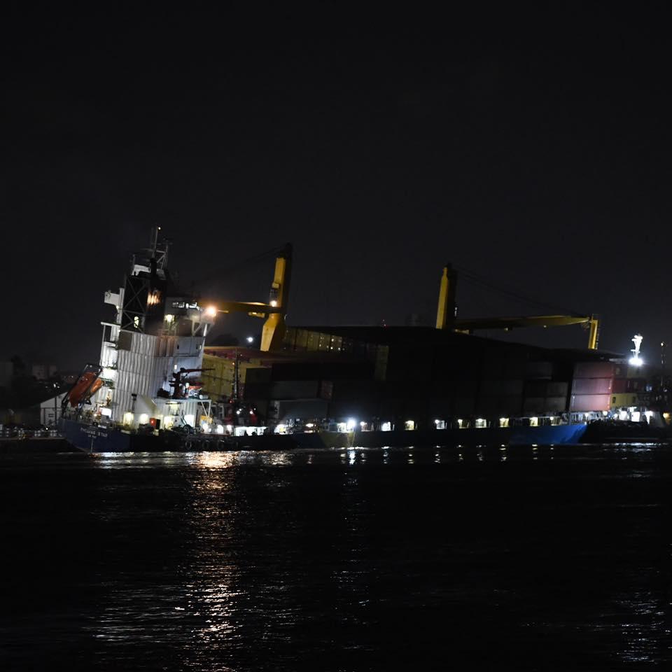 Mazatlán: Se hunde barco Ferri Chiapas Star