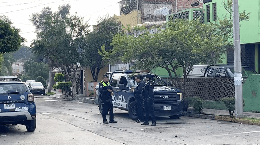 VIDEO: Automovilista dispara a policías de Tonalá luego de protagonizar persecución