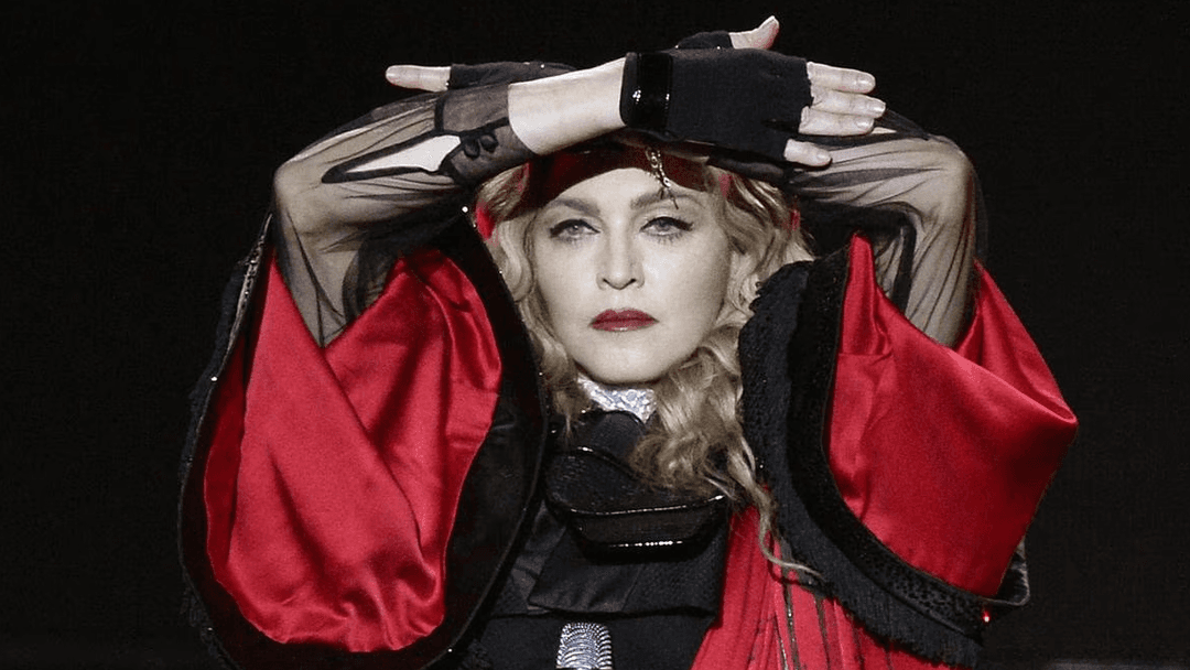 Madonna arranca en Londres su gira mundial y enciende las redes