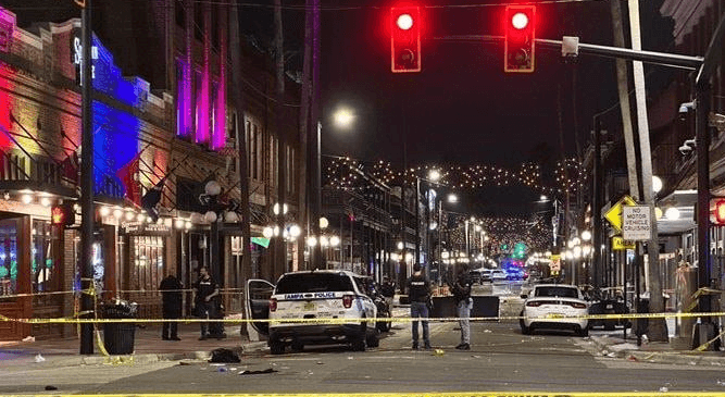 Tiroteo en zona de bares en Florida dejó 2 muertos y 18 heridos