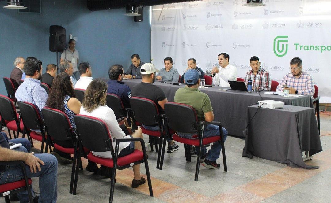 Jalisco inicia proceso de socialización para la regularización del servicio de grúas
