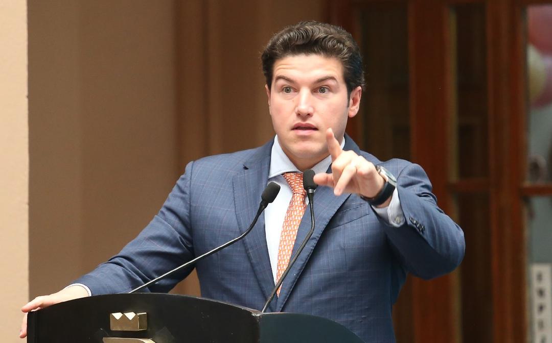 Samuel García pide “borrar al PRI y al PAN del mapa”