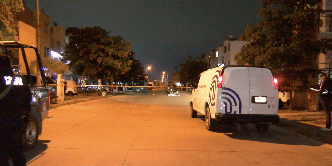 Tlajomulco: Matan a balazos a una pareja que circulaba en una motocicleta