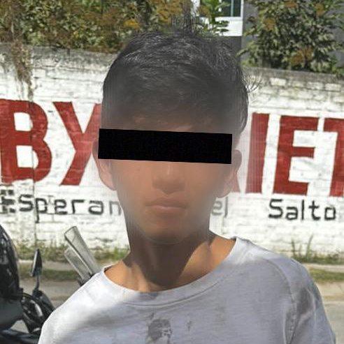 El Salto: Cae joven con licencia de conducir pirata en Carretera a Chapala