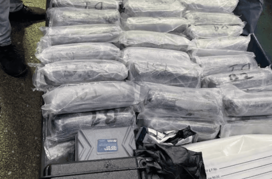 California: Logran aseguramiento histórico de 720 mil pastillas de fentanilo