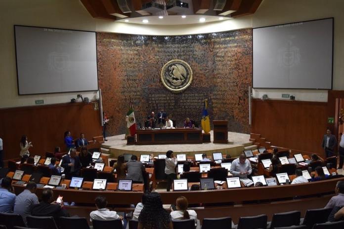 UDG: Congreso de Jalisco aprueba presupuesto constitucional para la universidad