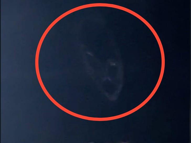 Viral: Graban terrorífica cara en el cielo, ¿será real?