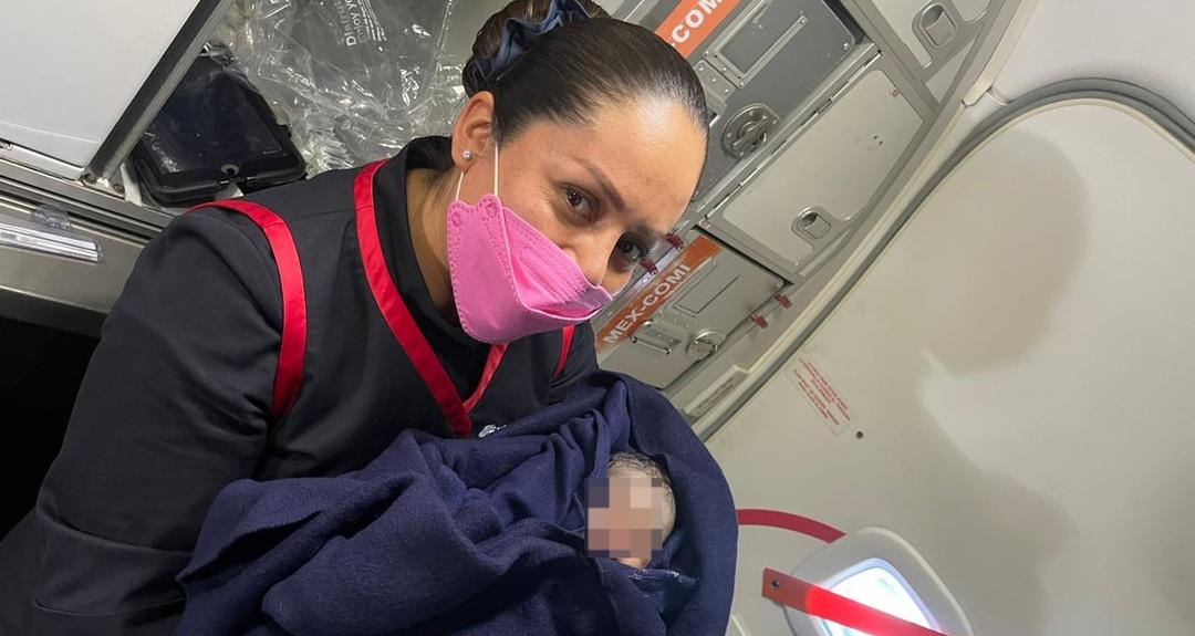 Aeroméxico: ¡Bebé de altura! Circula video de parto a bordo de un avión de la CDMX