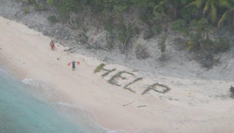 VIRAL: Rescatan a náufragos que escribieron ‘ayuda’ con palmas en una isla del Pacífico