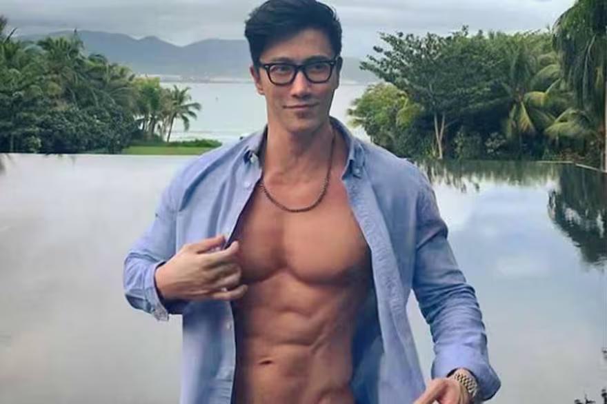 Chuando Tan: Fotógrafo de casi 60 años parece de 20 y revela secreto para verse así