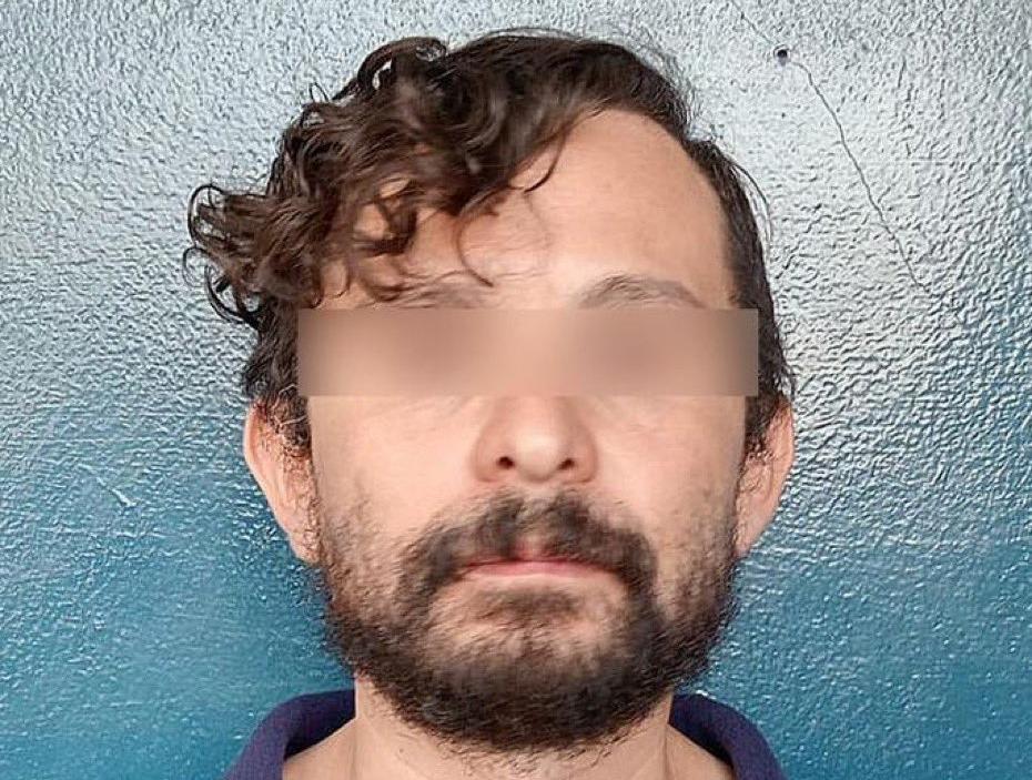 Puebla: Detienen a acosador que grababa a mujeres por debajo de la falda en una Feria