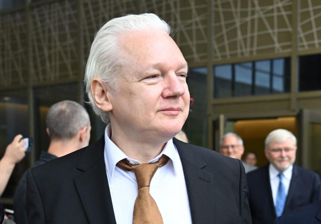 Julian Assange sale libre al declararse culpable por conspirar contra el Gobierno de Estados Unidos