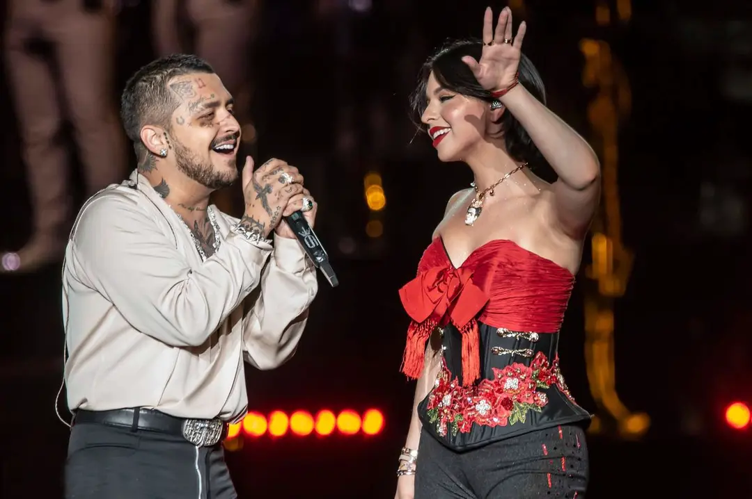 Christian Nodal y Ángela Aguilar: El primer escándalo de la pareja con Carolina Ross