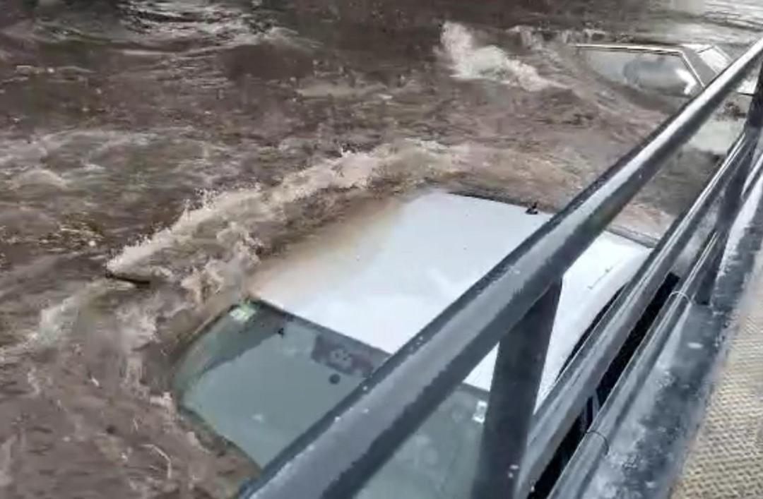 Lluvia del domingo en ZMG deja 25 casas inundadas