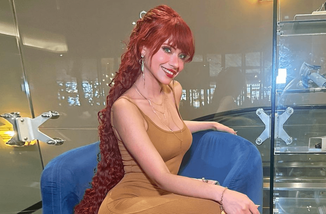 Bella Dueñas se viraliza por polémicos mensajes en Twitter