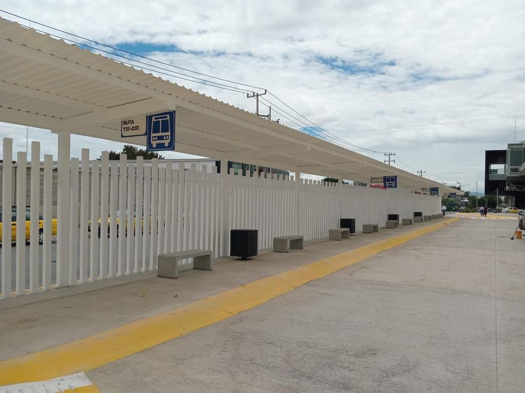 Transporte público: Se inaugura nuevo parabús en la Nueva Central Camionera