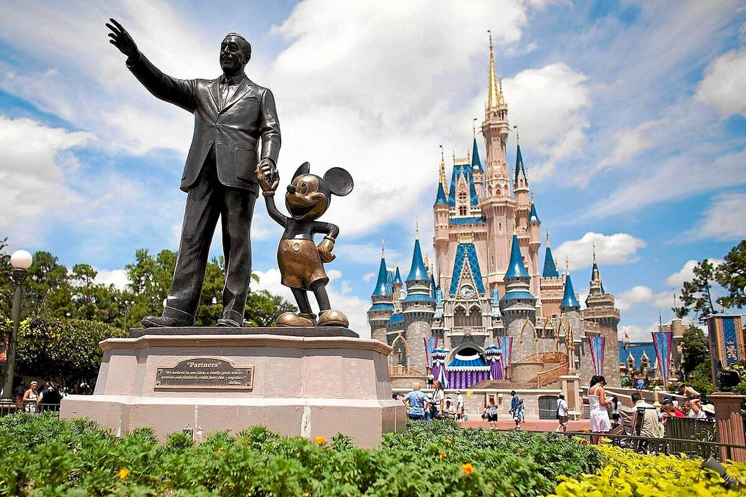 Viral: Hombre demanda a Disney por muerte de su esposa en su parque