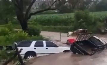 Lluvia en Atengo dejan afectaciones este sábado
