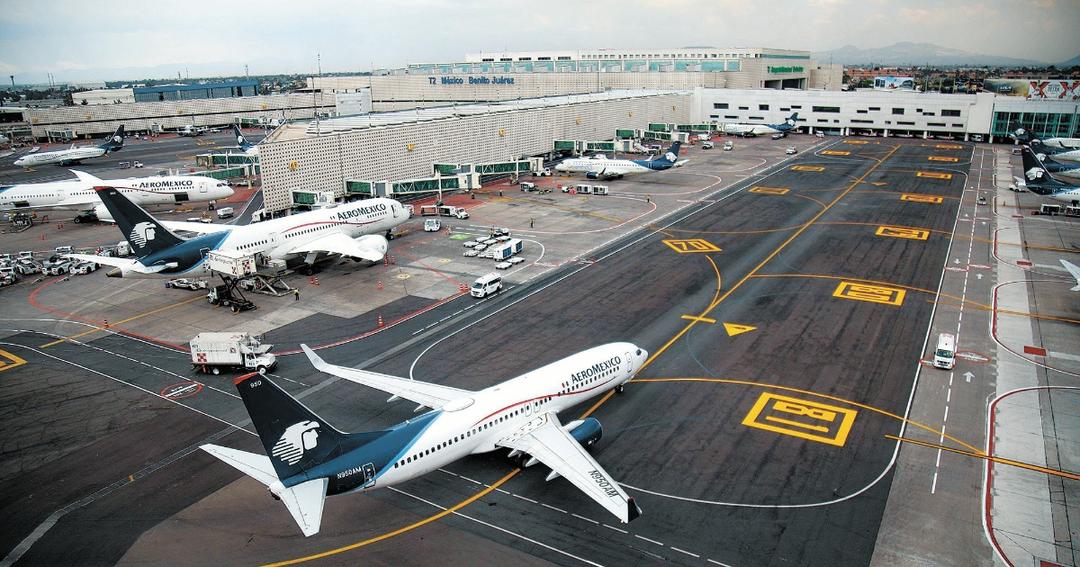 Erick: AICM advierte de cancelaciones de vuelos por huracán