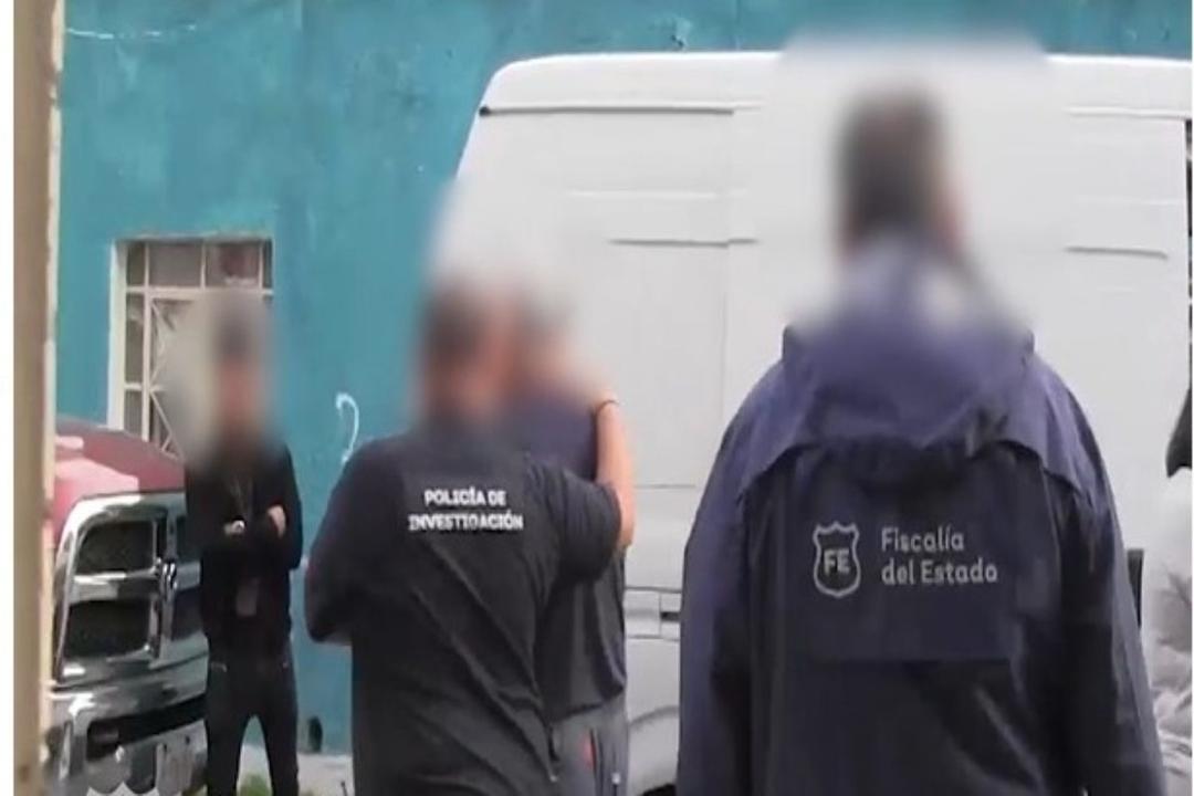 Guadalajara: Fiscalía detiene a hombre por fraude de inmobiliaria