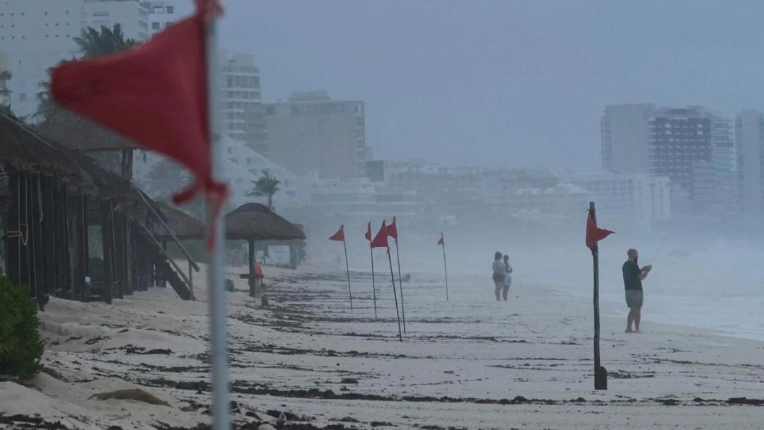 Helene podría impactar en Quintana Roo como huracán; activan alerta roja