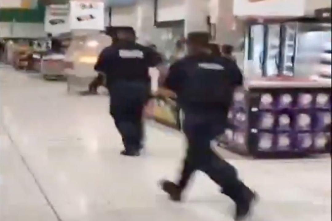 Cancún: Persecución termina en un supermercado; dos menores resultaron heridos