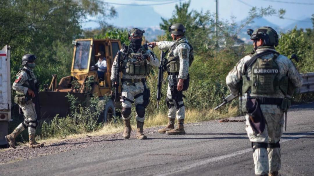 Culiacán: Balean un periódico y la UAS suspende clases presenciales por la violencia