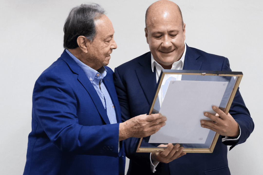 Enrique Alfaro: IAPEJ reconoce al gobernador por sus aportaciones en el servicio público