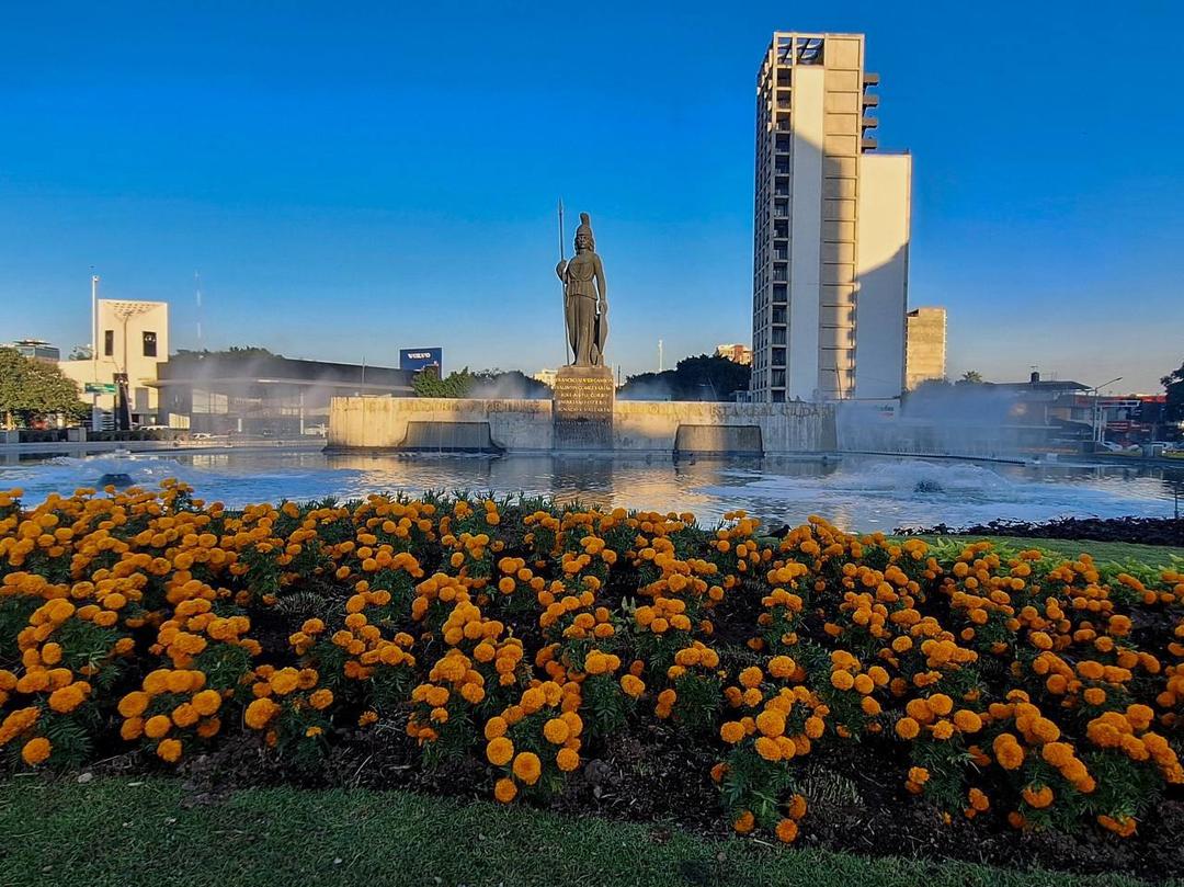 Guadalajara: Vandalizan la Glorieta Minerva