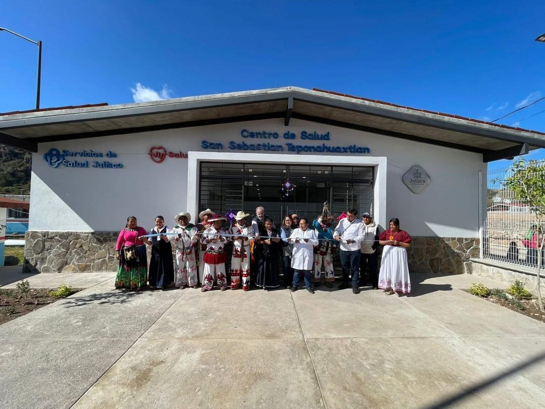 Inauguran la Casa de Salud y el Centro de Salud en Mezquitic