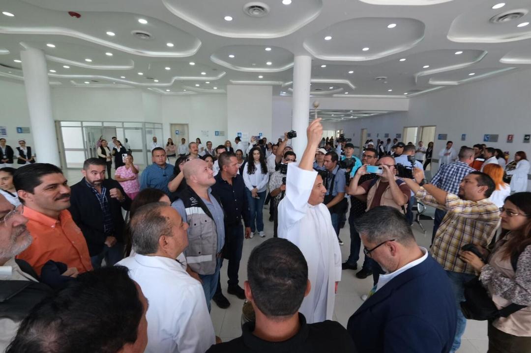 Enrique Alfaro inaugura el nuevo Hospital Comunitario de Ocotlán