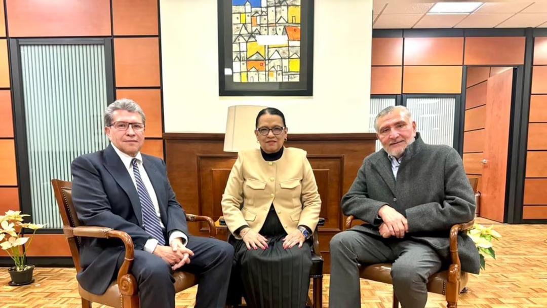 Ricardo Monreal y Adán Augusto López se reúnen tras “choque”